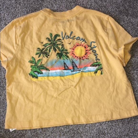 Crop top - Picture 2 of 2